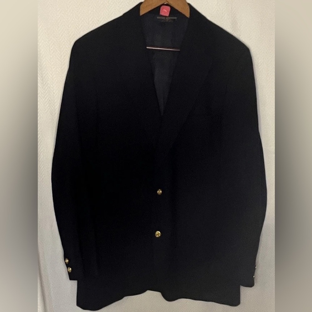 Men’s Brooks brothers 346 navy classic 2 gold button blazer sports coat jacket.